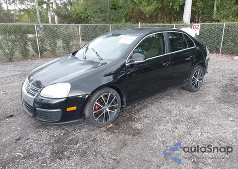 2010 Volkswagen Jetta Se from USA, damaged, VIN 3VWRZ7AJ2AM053677
